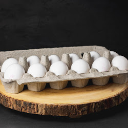 carton-of-eggs-dozen